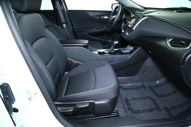 Photo of 2024 Summit White Chevrolet Malibu