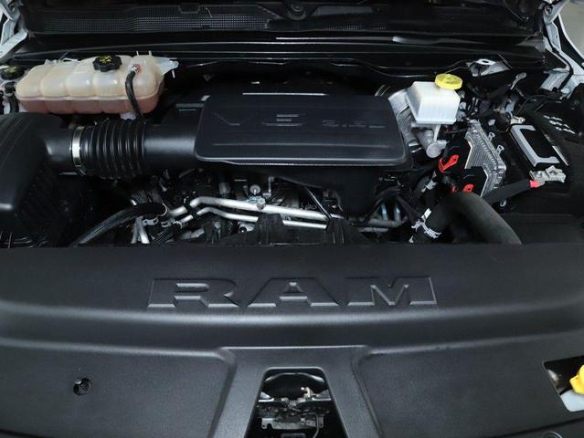 Photo of 2022 Bright White Clearcoat RAM 1500