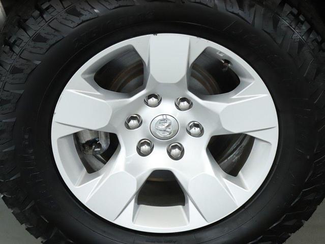 Photo of 2022 Bright White Clearcoat RAM 1500