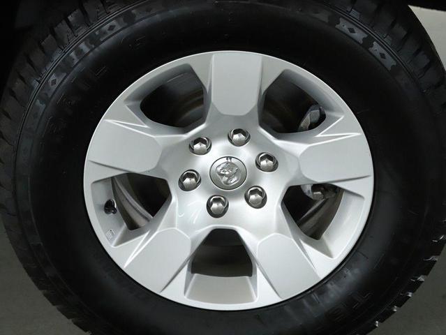 Photo of 2022 Bright White Clearcoat RAM 1500
