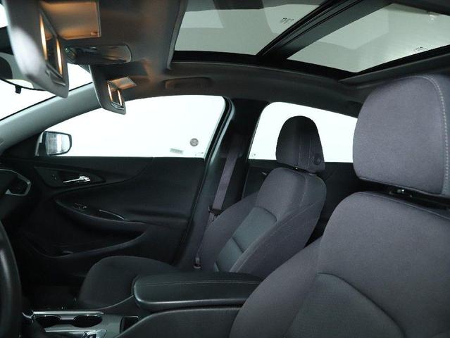 Photo of 2024 Summit White Chevrolet Malibu