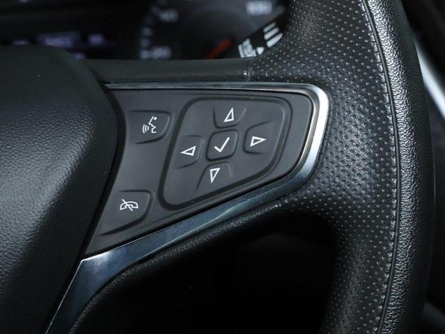 Photo of 2024 Summit White Chevrolet Malibu