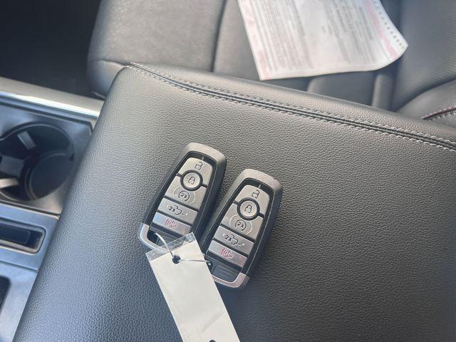 Photo of 2022 Gray Ford F-150