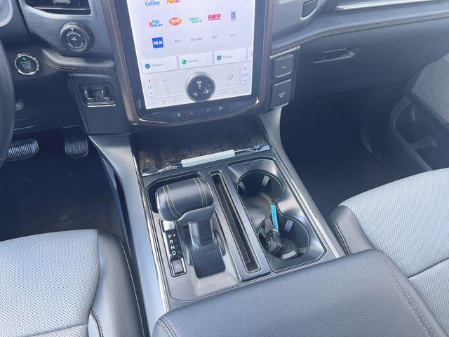 Photo of 2023 Avalanche Ford F-150 Lightning