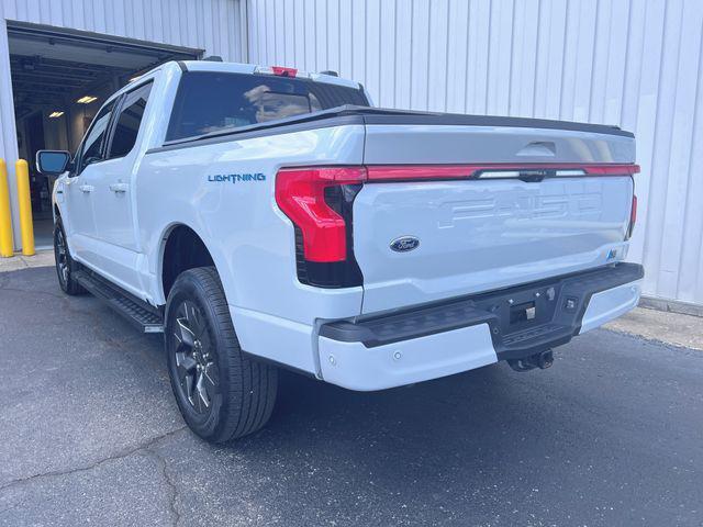 Photo of 2023 Avalanche Ford F-150 Lightning