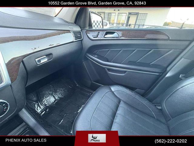 Photo of 2014 Black Mercedes-Benz GL-Class