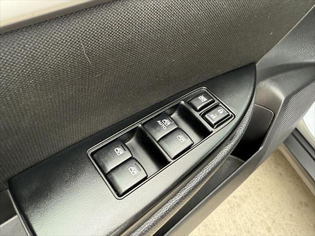 Photo of 2014 Blue Subaru Outback