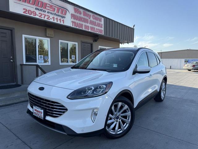 Photo of 2021 Star White Metallic Tri-Coat Ford Escape