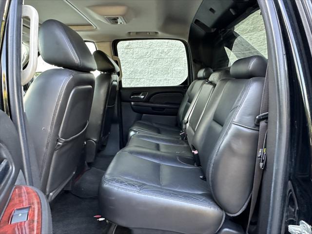 Photo of 2007 Black Raven Cadillac Escalade EXT