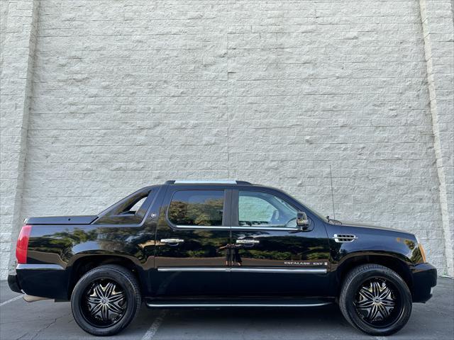 Photo of 2007 Black Raven Cadillac Escalade EXT