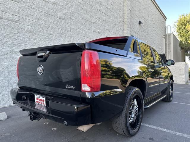 Photo of 2007 Black Raven Cadillac Escalade EXT