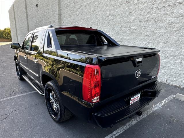 Photo of 2007 Black Raven Cadillac Escalade EXT