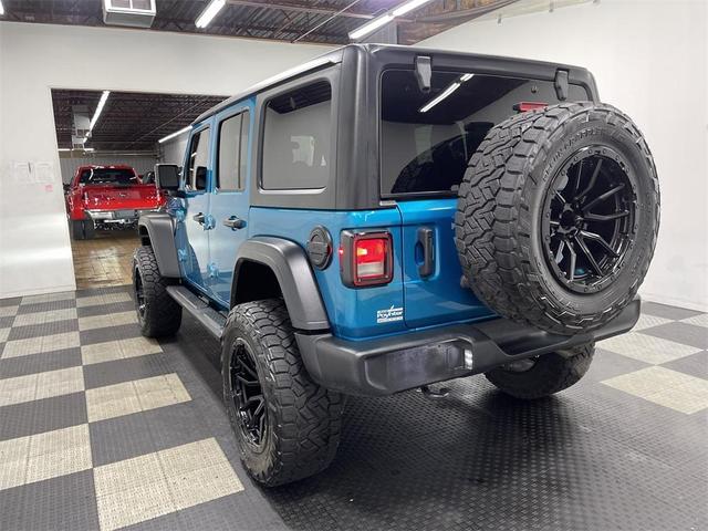 Photo of 2024 Pearlcoat Jeep Wrangler