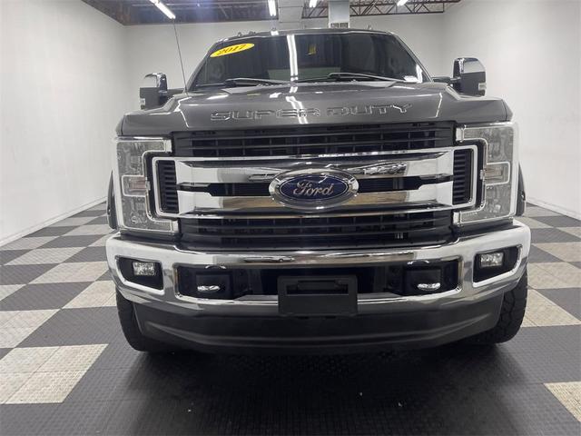 Photo of 2017 Magnetic Metallic Ford F-250