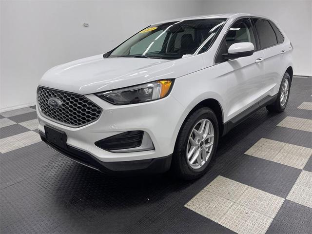 2023 Ford Edge