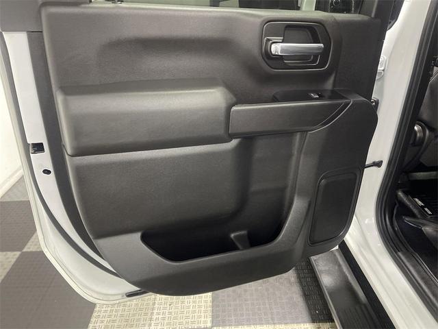 Photo of 2020 Summit White Chevrolet Silverado 2500