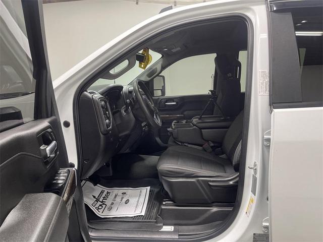 Photo of 2020 Summit White Chevrolet Silverado 2500
