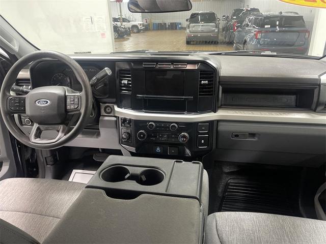 Photo of 2024 Antimatter Blue Metallic Ford F-250