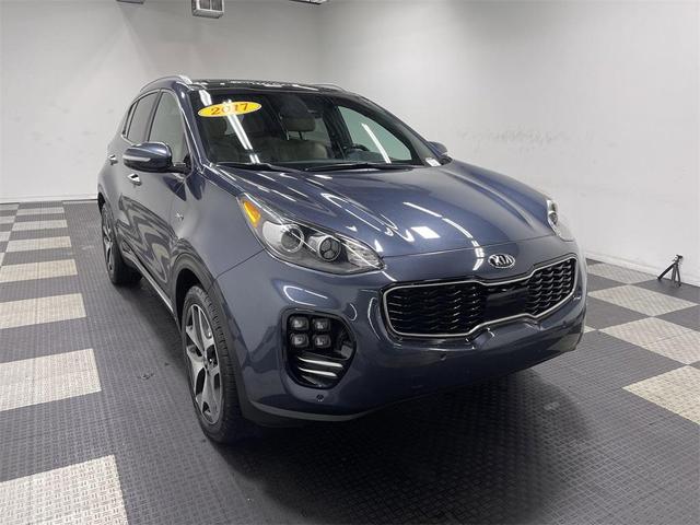 Photo of 2017 Pacific Blue Kia Sportage