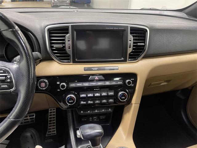 Photo of 2017 Pacific Blue Kia Sportage