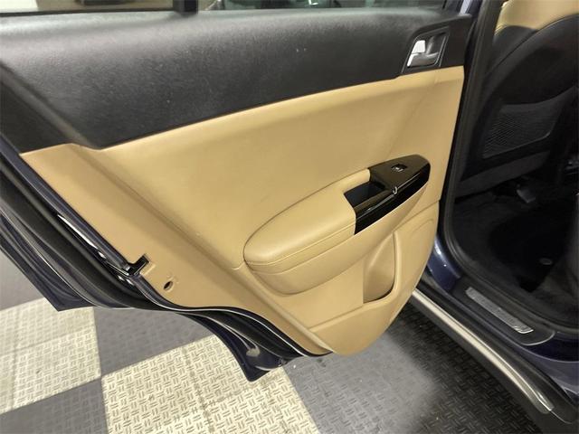 Photo of 2017 Pacific Blue Kia Sportage