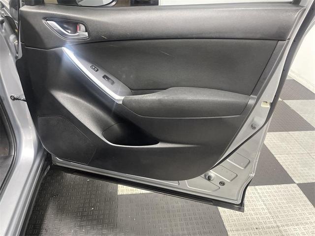 Photo of 2013 Liquid Silver Metallic Mazda CX-5