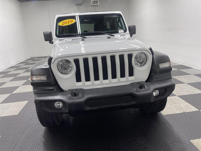 Photo of 2019 Bright White Clearcoat Jeep Wrangler Unlimited