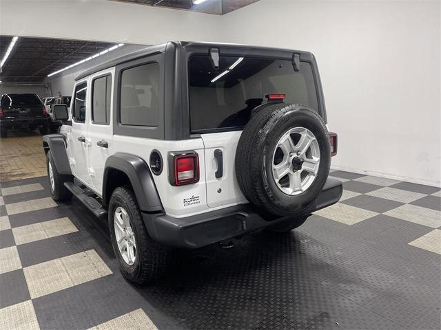 Photo of 2019 Bright White Clearcoat Jeep Wrangler Unlimited
