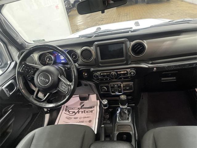 Photo of 2019 Bright White Clearcoat Jeep Wrangler Unlimited