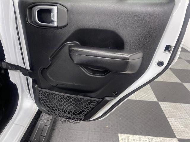 Photo of 2019 Bright White Clearcoat Jeep Wrangler Unlimited