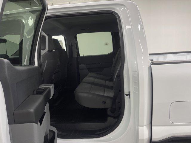 Photo of 2025 Oxford White Ford F-250