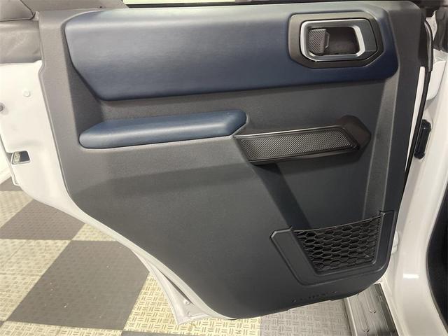 Photo of 2024 Oxford White Ford Bronco