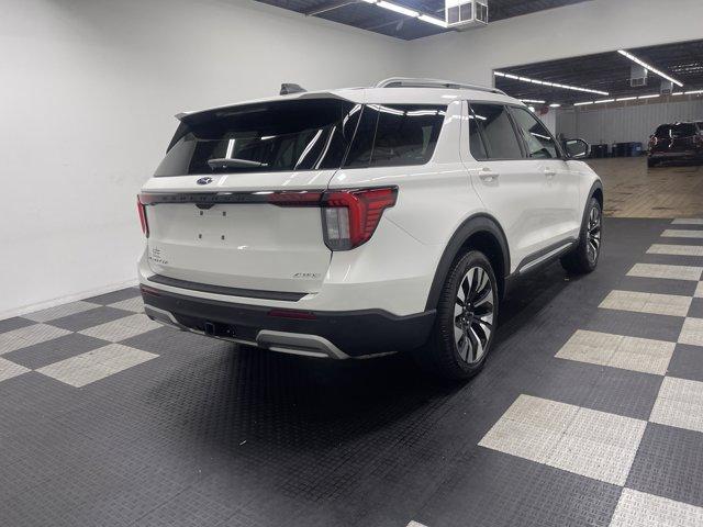 Photo of 2025 White Ford Explorer