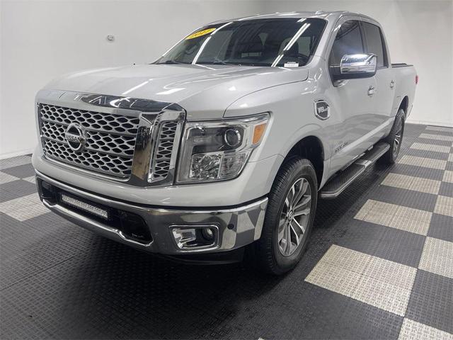 2017 Nissan Titan