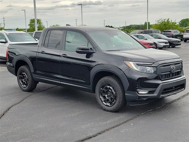 Photo of 2025 Crystal Black Pearl Honda Ridgeline