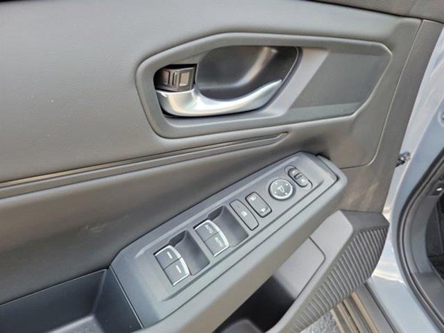 Photo of 2025 Urban Gray Pearl Honda Accord