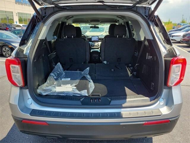 Photo of 2020 Iconic Silver Ford Explorer