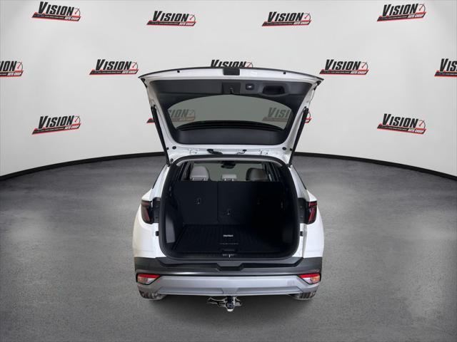 Photo of 2025 Serenity White Pearl Hyundai TUCSON