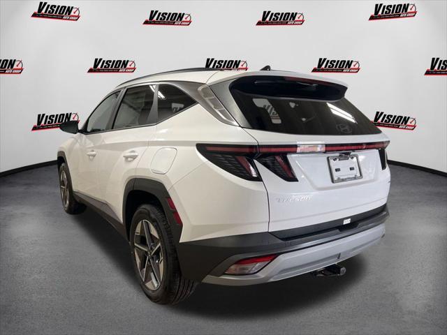 Photo of 2025 Serenity White Pearl Hyundai TUCSON
