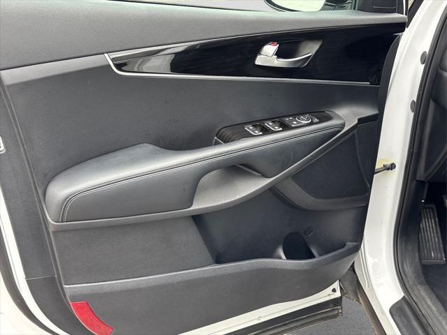 Photo of 2019 Snow White Pearl Kia Sorento