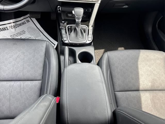 Photo of 2023 Cherry Black Kia Seltos