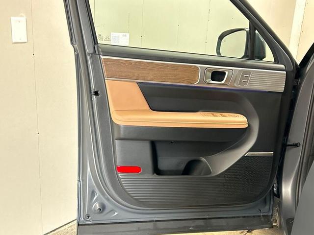 Photo of 2025 Ecotronic Gray Matte Hyundai SANTA FE