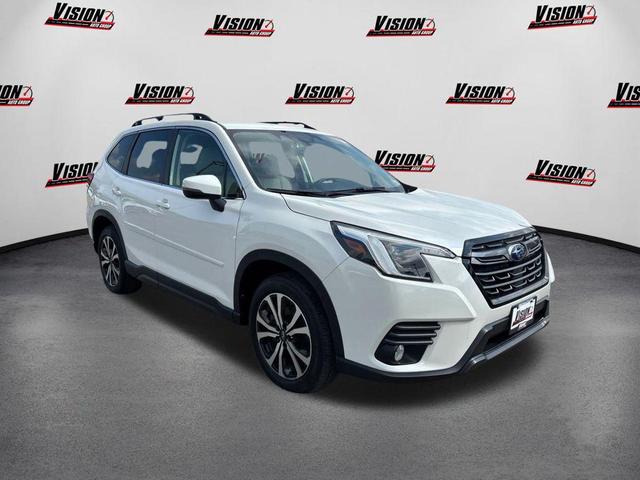 Photo of 2022 Crystal White Pearl Subaru Forester