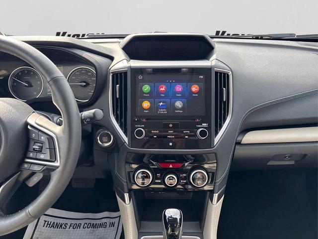 Photo of 2022 Crystal White Pearl Subaru Forester