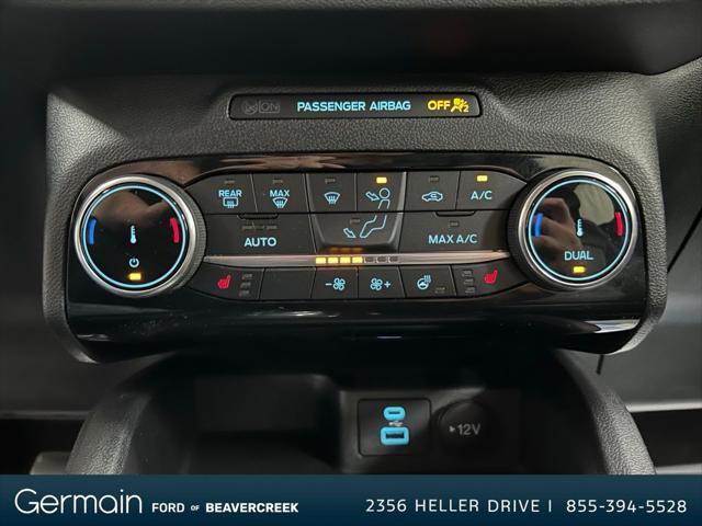 Photo of 2022 Agate Black Metallic Ford Escape