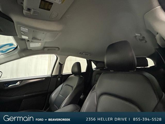 Photo of 2022 Agate Black Metallic Ford Escape