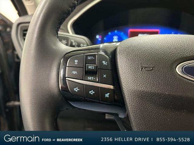 Photo of 2022 Agate Black Metallic Ford Escape