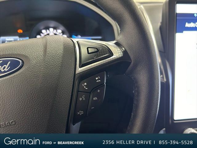 Photo of 2024 Silver Metallic Ford Edge
