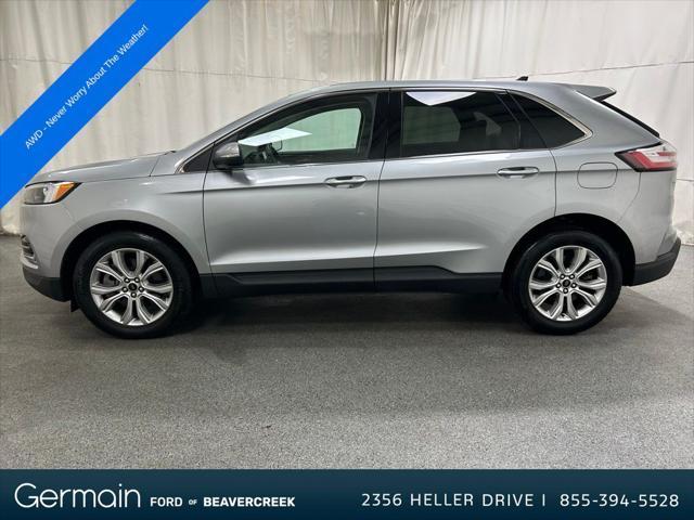 Photo of 2024 Silver Metallic Ford Edge