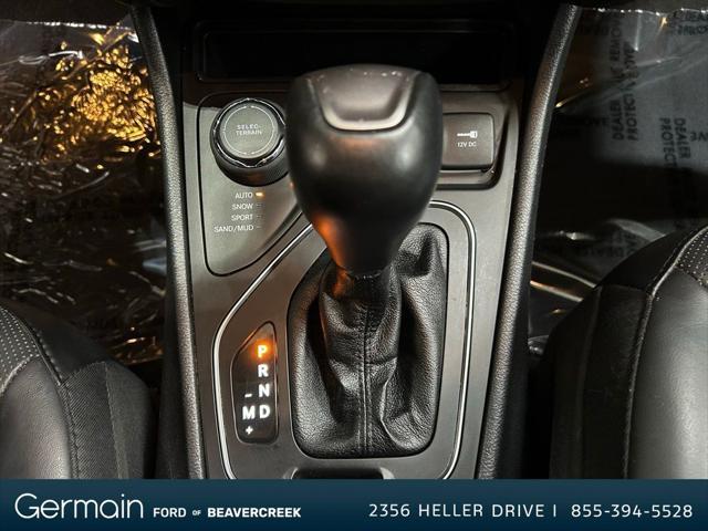 Photo of 2021 Sangria Metallic Clearcoat Jeep Cherokee